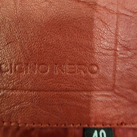 CIGNO NERO Ladies Leather Jacket SIZE 40 Fitted Zip Crop Jacket.Like new - Picture 5 of 11